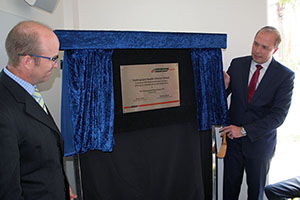 Federal Minister for Health opens new Clinical School